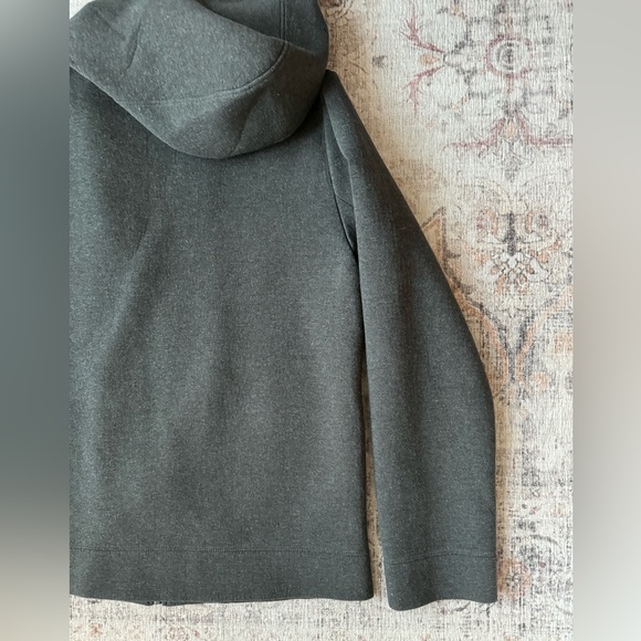 Everlane Street Zip Up Charcoal Grey - Picture 8 of 11